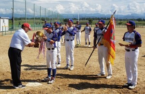 第19回シニア小松市長旗親善大会 弁慶戦優勝チーム表彰式3