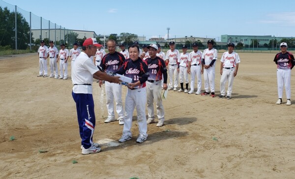 第19回シニア小松市長旗親善大会 義経戦優勝チーム表彰式2