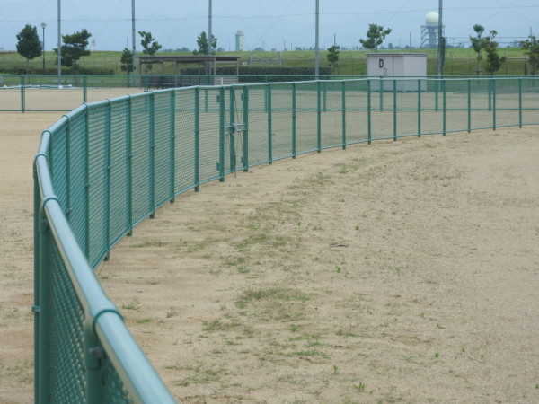 スカイパークこまつ翼　フェンス3
