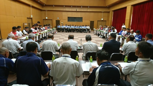 中日本男子　監督会議１