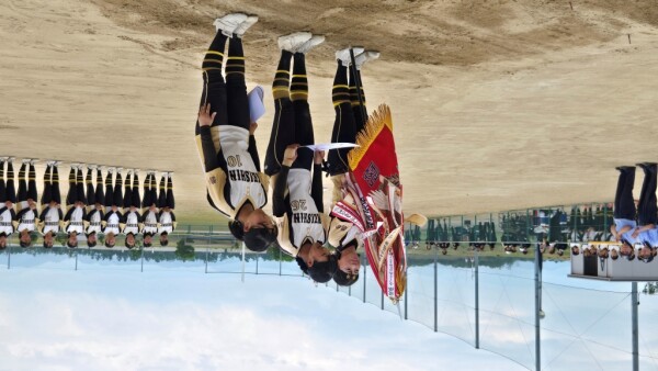 令和７年度北信越高等学校総合体育大会ソフトボール競技　女子の部表彰式優勝チーム４