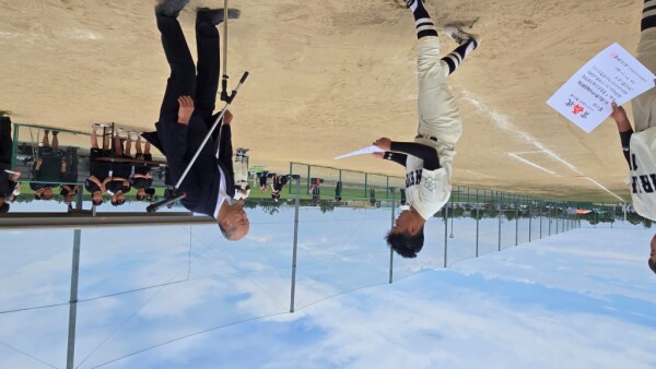 令和７年度北信越高等学校総合体育大会ソフトボール競技　男子の部表彰式準優勝チーム２