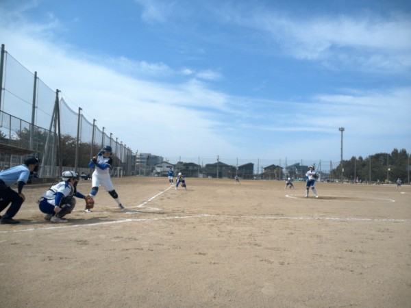 女子リーグ２節　伏見台クラブ対ファインズ戦
