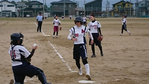 女子選手権　準決勝の模様23