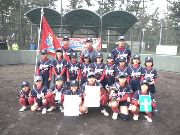 小学生新人　優勝チーム＜森本アップルベリー＞