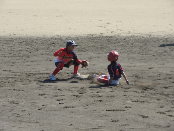 小学生新人大会　準決勝の模様（なかのと織姫ＳＢＣ対森本アップルベリークラブ戦）６