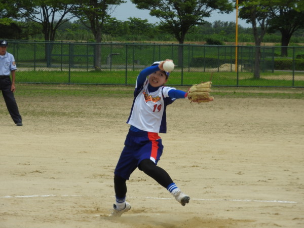 準決勝戦の模様（三馬チェリーズ対モンキーズＪｒ戦）４