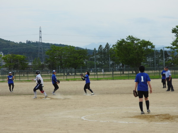 準決勝戦の模様（野々市ＤＳ対ＴＫＤ戦）２