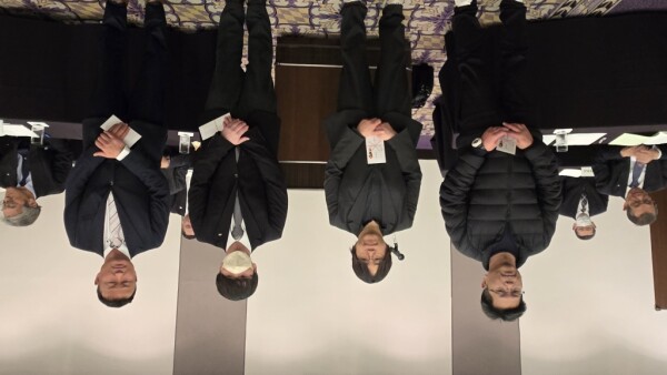 激励金贈呈(集合写真)