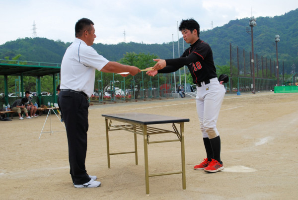 男子準優勝「金沢大学」表彰