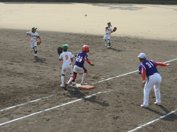 石川県小学生新人大会　伏見台リトルマウス対能美グリーンヤンチャーズ戦４