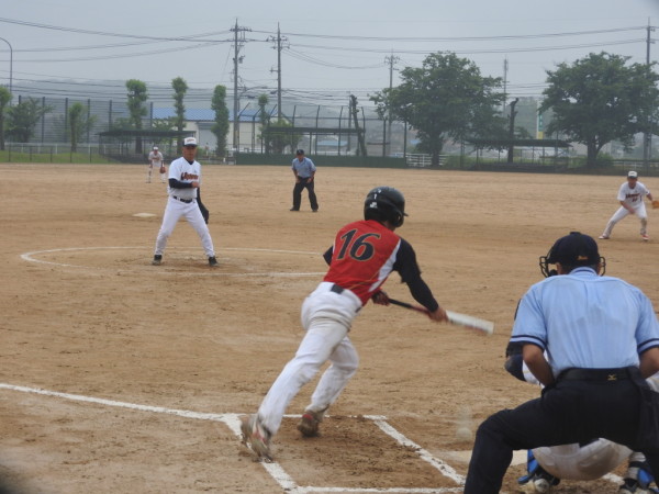 第１７回日本スポーツマスターズ男子大会　県予選会　決勝戦の模様（苗代壮年　対　白山ロックス　戦）３