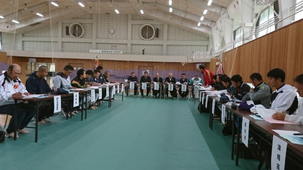 第３６回北信越高等学校新人大会　監督会議の模様１