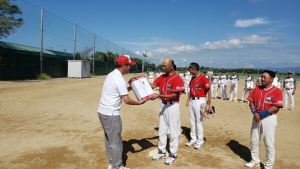 第19回シニア小松市長旗親善大会 富樫戦準優勝チーム表彰式3