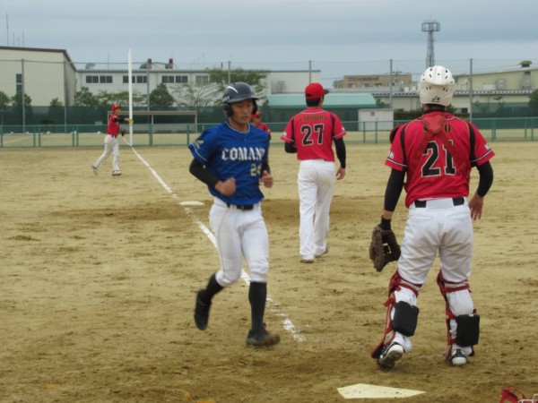 第41回石川県男子選手権大会 決勝戦の模様（コマニー㈱　対　金沢教員　戦）５