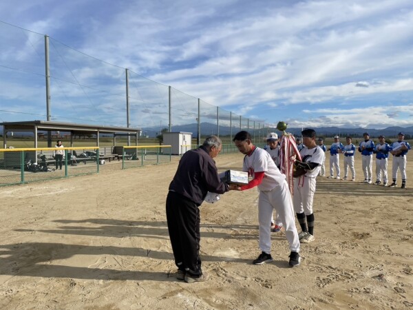 第43回南加賀ナイター選手権大会_準優勝チーム表彰式3