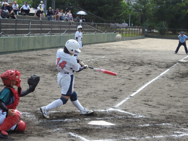 第67回石川県中学校ソフトボール大会　　準決勝の模様（森本　対　門前　戦）５