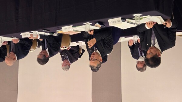 臨時評議員会の模様1