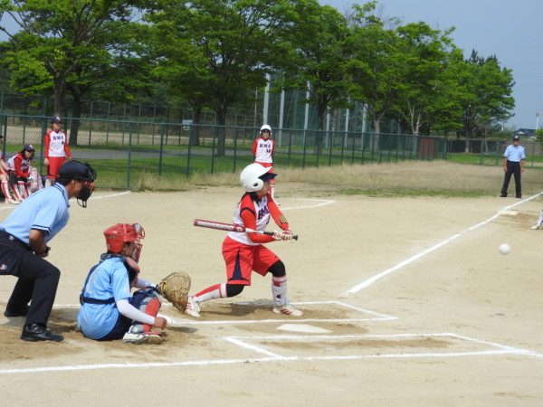 １回戦の模様（HMCレディース対三馬チェリーズ戦）３