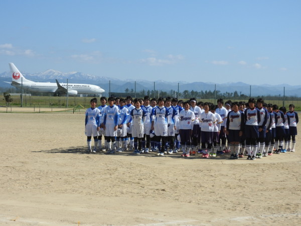 2017 高校生春季大会　女子　閉会式の模様１