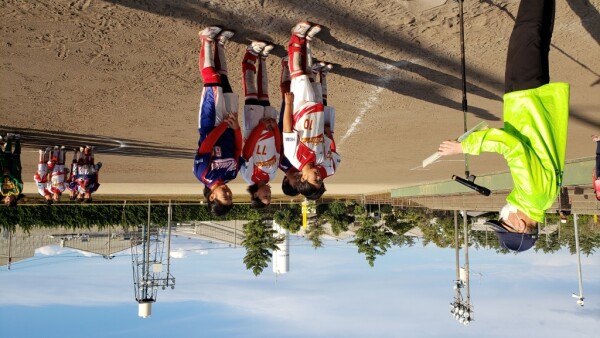 2022年全日本春季小学生女子優勝チーム(表彰式1)