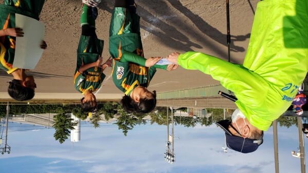 2022年全日本春季小学生女子準優勝チーム(表彰式2)