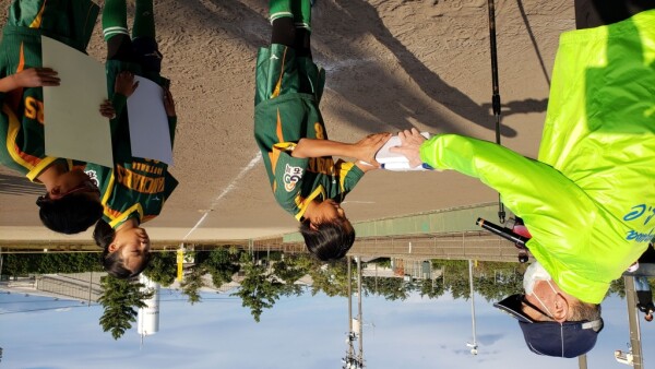 2022年全日本春季小学生女子準優勝チーム(表彰式3)