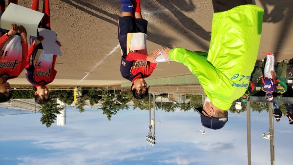 2022年全日本春季小学生女子第3位チーム(表彰式3)